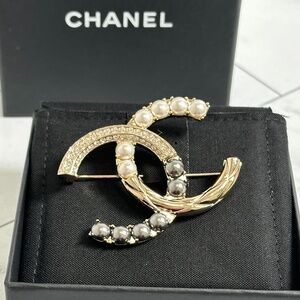 Chanel Brooch Gold, Pearly White, Gray & Crystal